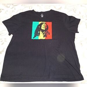 A Bob Marley short sleeve t-shirt in a men's 3XL. EUC. Reggae, rasta, Jamaica
